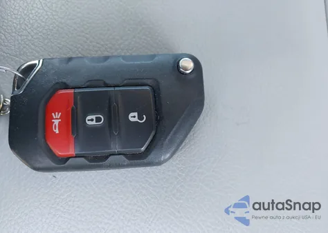 2023 Jeep Gladiator Mojave 4X4 из США, поврежденный, VIN 1C6JJTEG7PL536582